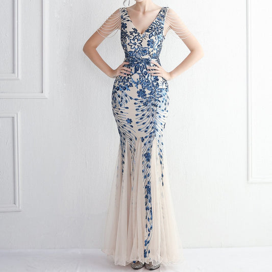 Produktbild von Elegantes Bandage-Maxikleid mit Diamanten – Bodenlang & Quadratkragen in blue, erhältlich bei Hot Fashionista