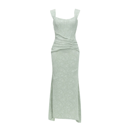 {{ product_title }} – Exklusive Damenmode für besondere Anlässe | HotFashionista.de