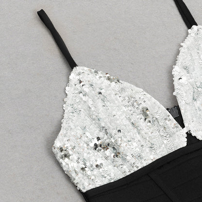 {{ product_title }} – Exklusive Damenmode für besondere Anlässe | HotFashionista.de