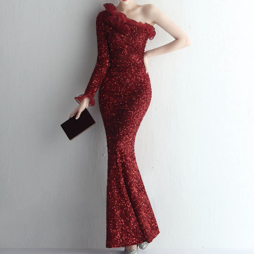 Elegantes Bandage-Maxikleid mit Diamanten – Bodenlang & Quadratkragen