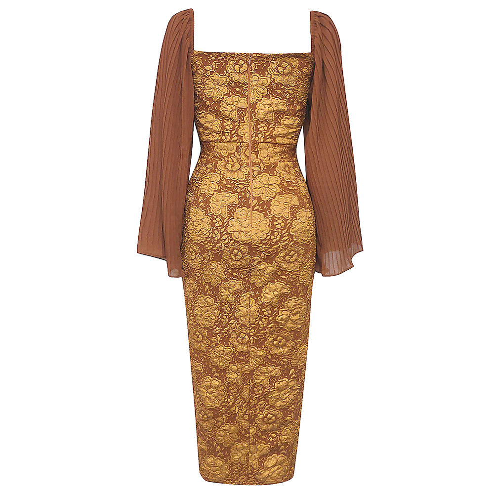 {{ product_title }} – Exklusive Damenmode für besondere Anlässe | HotFashionista.de