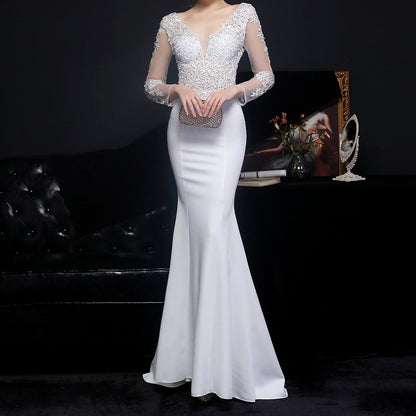 Elegantes Bandage-Maxikleid mit Diamanten – Bodenlang & Quadratkragen