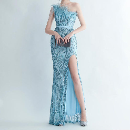 Produktbild von Elegantes Bandage-Maxikleid mit Diamanten – Bodenlang & Quadratkragen in sky-blue, erhältlich bei Hot Fashionista
