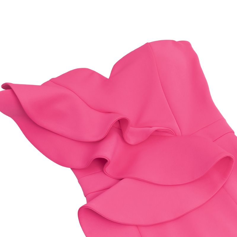{{ product_title }} – Exklusive Damenmode für besondere Anlässe | HotFashionista.de
