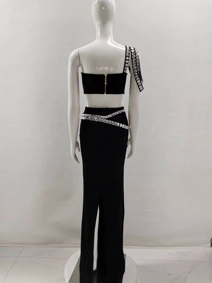 Elegantes Bandage-Maxikleid mit Diamanten – Bodenlang & Quadratkragen