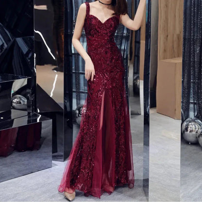 Elegantes Bandage-Maxikleid mit Diamanten – Bodenlang & Quadratkragen