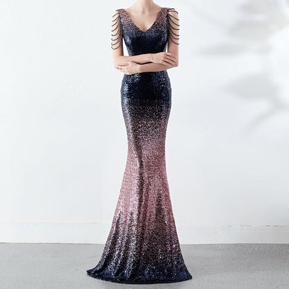 Elegantes Bandage-Maxikleid mit Diamanten – Bodenlang & Quadratkragen