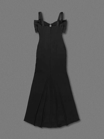 Elegantes Bandage-Maxikleid mit Diamanten – Bodenlang & Quadratkragen