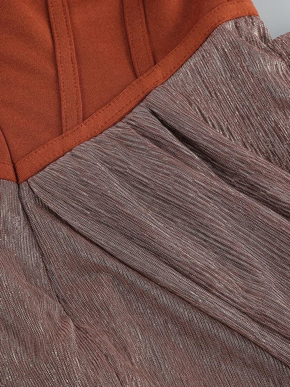 Elegantes Bandage-Maxikleid mit Diamanten – Bodenlang & Quadratkragen