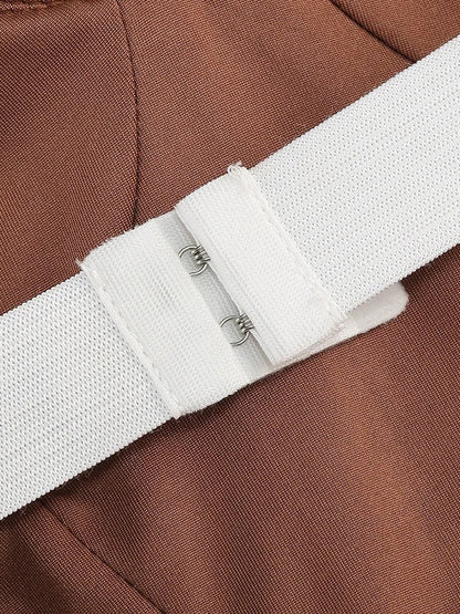 Elegantes Bandage-Maxikleid mit Diamanten – Bodenlang & Quadratkragen