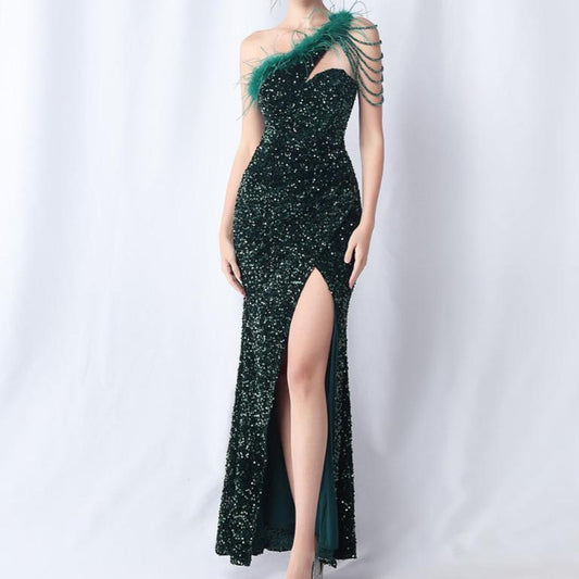 Produktbild von Elegantes Bandage-Maxikleid mit Diamanten – Bodenlang & Quadratkragen in dark-green, erhältlich bei Hot Fashionista
