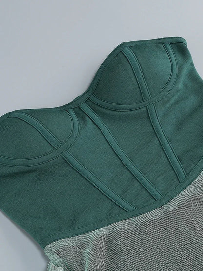 Elegantes Bandage-Maxikleid mit Diamanten – Bodenlang & Quadratkragen