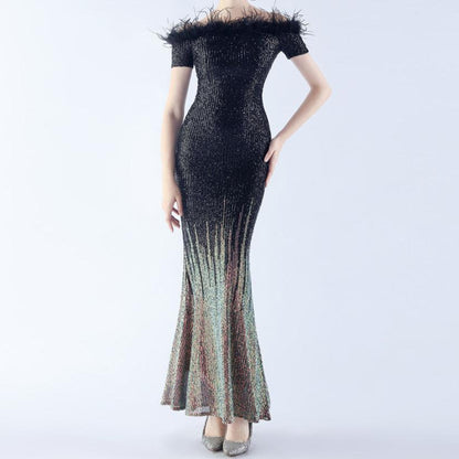 Elegantes Bandage-Maxikleid mit Diamanten – Bodenlang & Quadratkragen