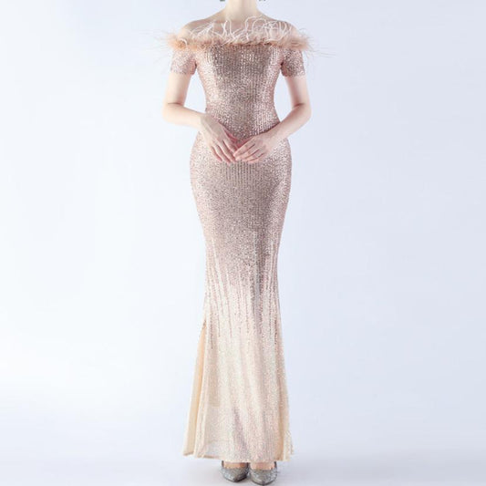 Produktbild von Elegantes Bandage-Maxikleid mit Diamanten – Bodenlang & Quadratkragen in xs, erhältlich bei Hot Fashionista