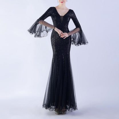 {{ product_title }} – Exklusive Damenmode für besondere Anlässe | HotFashionista.de