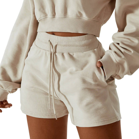 Produktbild von Elegantes Bandage-Maxikleid mit Diamanten – Bodenlang & Quadratkragen in Black, erhältlich bei Hot Fashionista