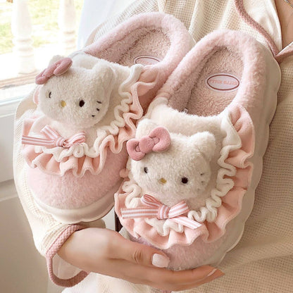 Produktbild von Elegantes Bandage-Maxikleid mit Diamanten – Bodenlang & Quadratkragen in Cinnamoroll, erhältlich bei Hot Fashionista