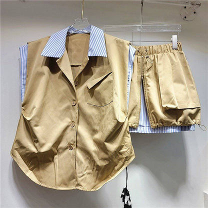 Produktbild von Elegantes Bandage-Maxikleid mit Diamanten – Bodenlang & Quadratkragen in khaki, erhältlich bei Hot Fashionista
