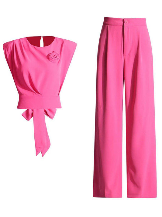 Produktbild von Elegantes Bandage-Maxikleid mit Diamanten – Bodenlang & Quadratkragen in Rose red, erhältlich bei Hot Fashionista