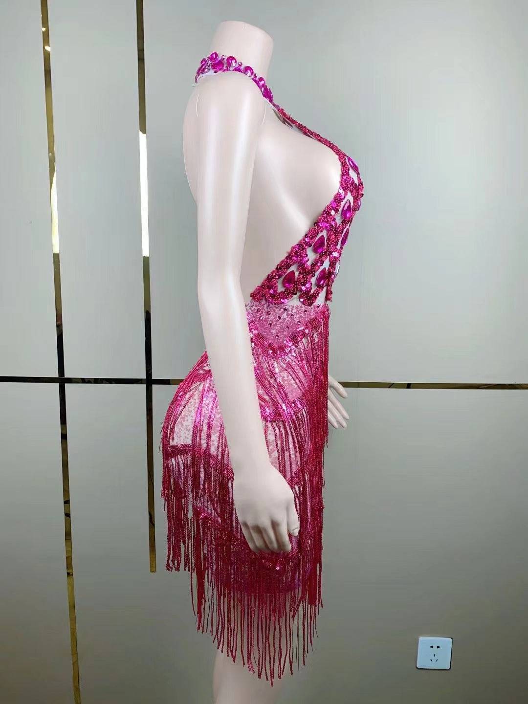 Elegantes Bandage-Maxikleid mit Diamanten – Bodenlang & Quadratkragen