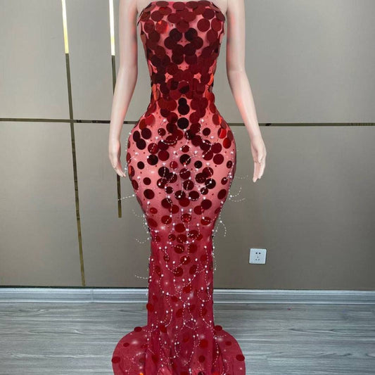 Produktbild von Elegantes Bandage-Maxikleid mit Diamanten – Bodenlang & Quadratkragen in Default Title, erhältlich bei Hot Fashionista