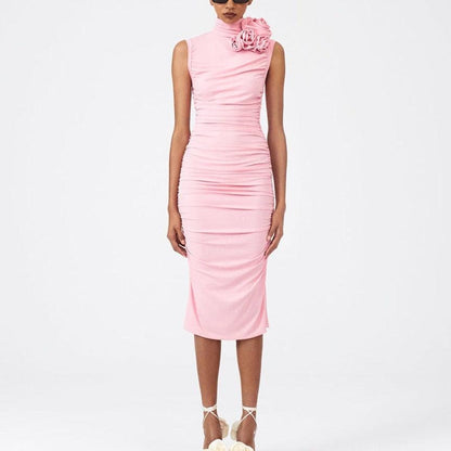 Produktbild von Elegantes Bandage-Maxikleid mit Diamanten – Bodenlang & Quadratkragen in Light Pink, erhältlich bei Hot Fashionista
