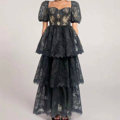 {{ product_title }} – Exklusive Damenmode für besondere Anlässe | HotFashionista.de