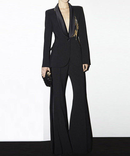 Produktbild von Elegantes Bandage-Maxikleid mit Diamanten – Bodenlang & Quadratkragen in S, erhältlich bei Hot Fashionista