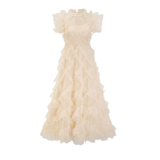 {{ product_title }} – Exklusive Damenmode für besondere Anlässe | HotFashionista.de