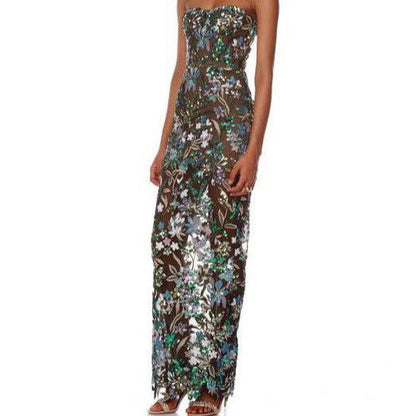 {{ product_title }} – Exklusive Damenmode für besondere Anlässe | HotFashionista.de