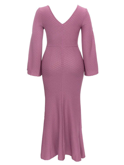 {{ product_title }} – Exklusive Damenmode für besondere Anlässe | HotFashionista.de