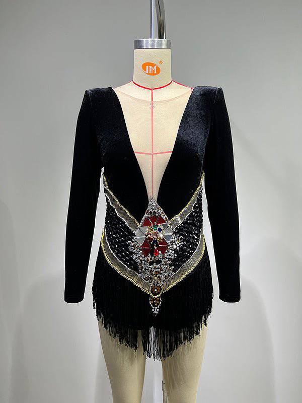{{ product_title }} – Exklusive Damenmode für besondere Anlässe | HotFashionista.de