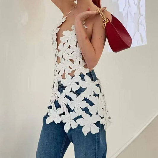 {{ product_title }} – Exklusive Damenmode für besondere Anlässe | HotFashionista.de