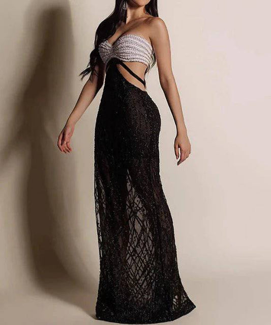 {{ product_title }} – Exklusive Damenmode für besondere Anlässe | HotFashionista.de