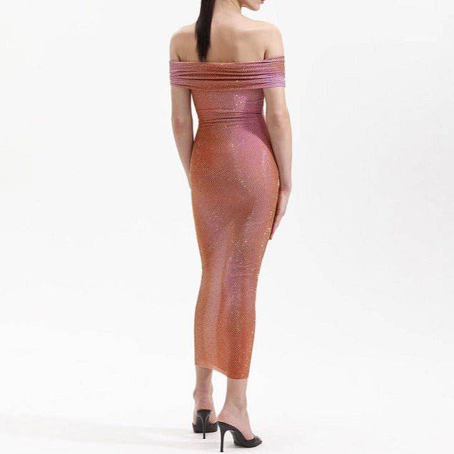 {{ product_title }} – Exklusive Damenmode für besondere Anlässe | HotFashionista.de