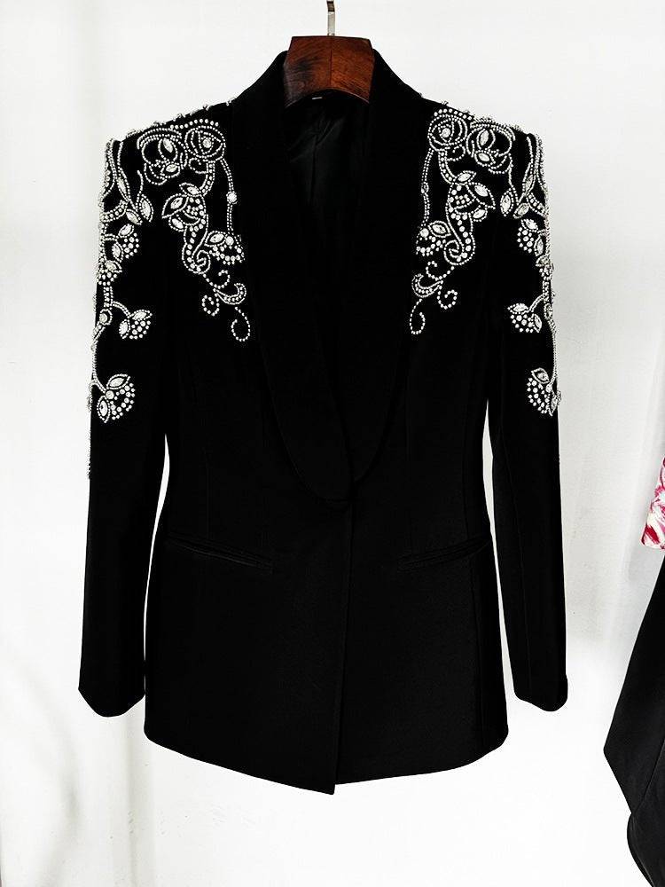 {{ product_title }} – Exklusive Damenmode für besondere Anlässe | HotFashionista.de