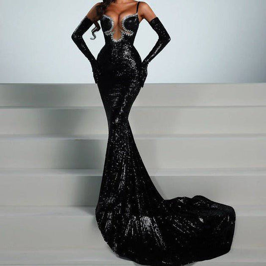 {{ product_title }} – Exklusive Damenmode für besondere Anlässe | HotFashionista.de
