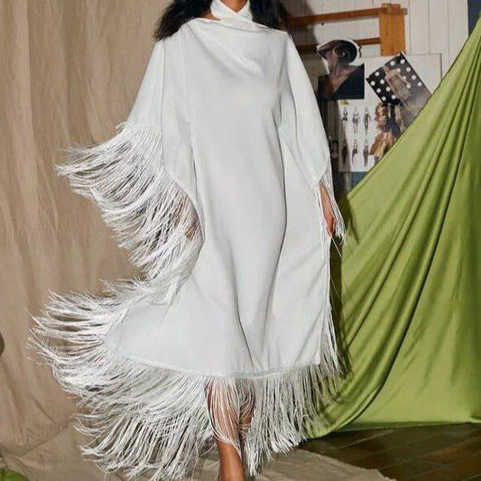 {{ product_title }} – Exklusive Damenmode für besondere Anlässe | HotFashionista.de