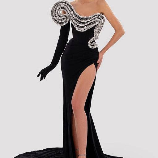 {{ product_title }} – Exklusive Damenmode für besondere Anlässe | HotFashionista.de