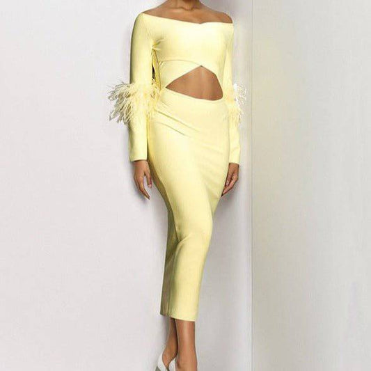 {{ product_title }} – Exklusive Damenmode für besondere Anlässe | HotFashionista.de