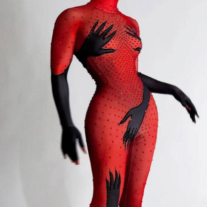 {{ product_title }} – Exklusive Damenmode für besondere Anlässe | HotFashionista.de