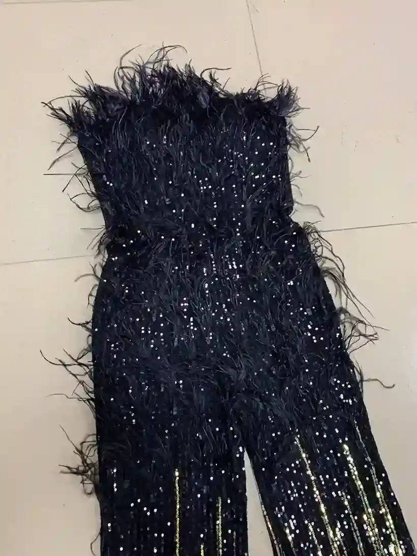 Elegantes Bandage-Maxikleid mit Diamanten – Bodenlang & Quadratkragen