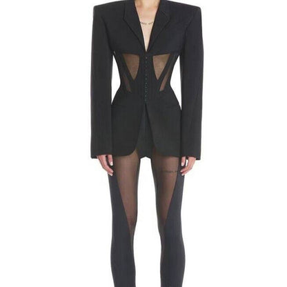 Produktbild von Elegantes Bandage-Maxikleid mit Diamanten – Bodenlang & Quadratkragen in S, erhältlich bei Hot Fashionista