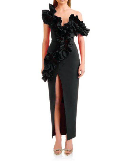 {{ product_title }} – Exklusive Damenmode für besondere Anlässe | HotFashionista.de