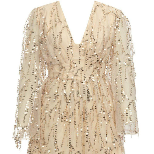 {{ product_title }} – Exklusive Damenmode für besondere Anlässe | HotFashionista.de