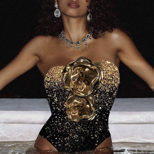 Produktbild von Elegantes Bandage-Maxikleid mit Diamanten – Bodenlang & Quadratkragen in S, erhältlich bei Hot Fashionista