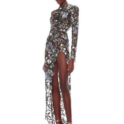 Produktbild von Elegantes Bandage-Maxikleid mit Diamanten – Bodenlang & Quadratkragen in S, erhältlich bei Hot Fashionista