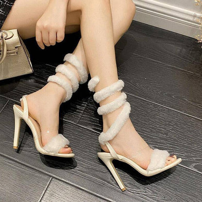 Elegantes Bandage-Maxikleid mit Diamanten – Bodenlang & Quadratkragen