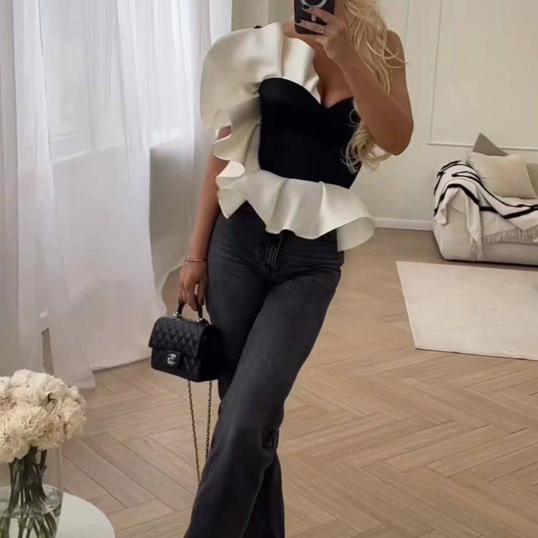 {{ product_title }} – Exklusive Damenmode für besondere Anlässe | HotFashionista.de