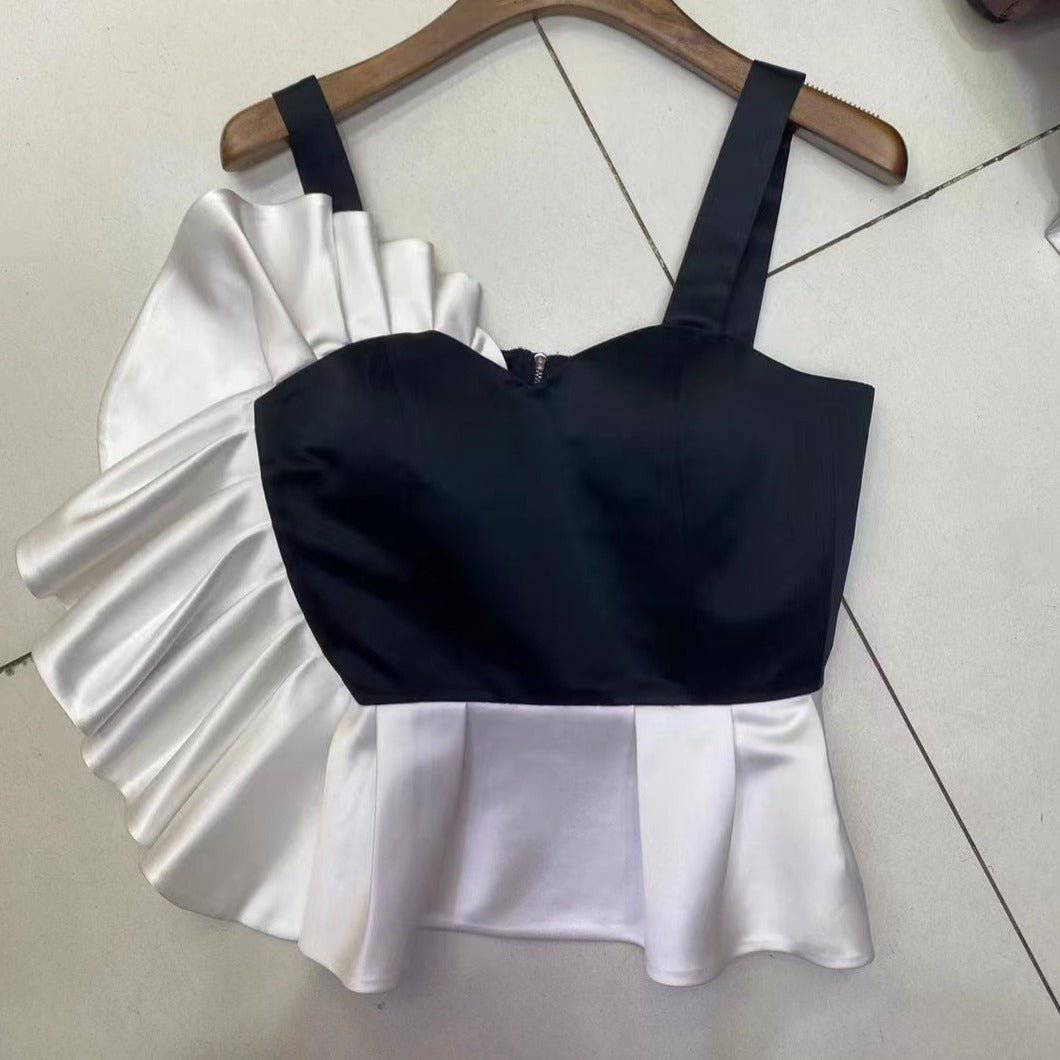 {{ product_title }} – Exklusive Damenmode für besondere Anlässe | HotFashionista.de